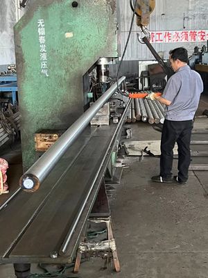 खरीदें CK45 सीमलेस होलो मेटल रॉड, हाइड्रोलिक सिलेंडर के लिए होलो क्रोम रॉड online manufacture